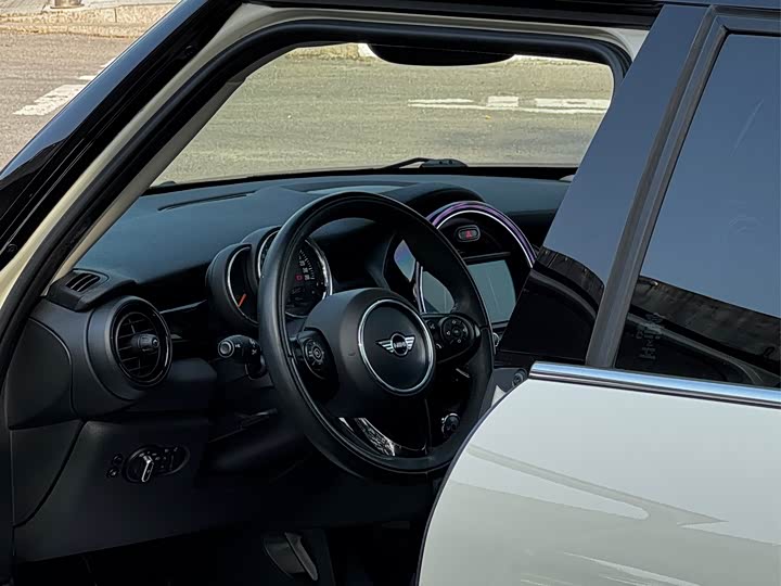 MINI Hatch — фото 11