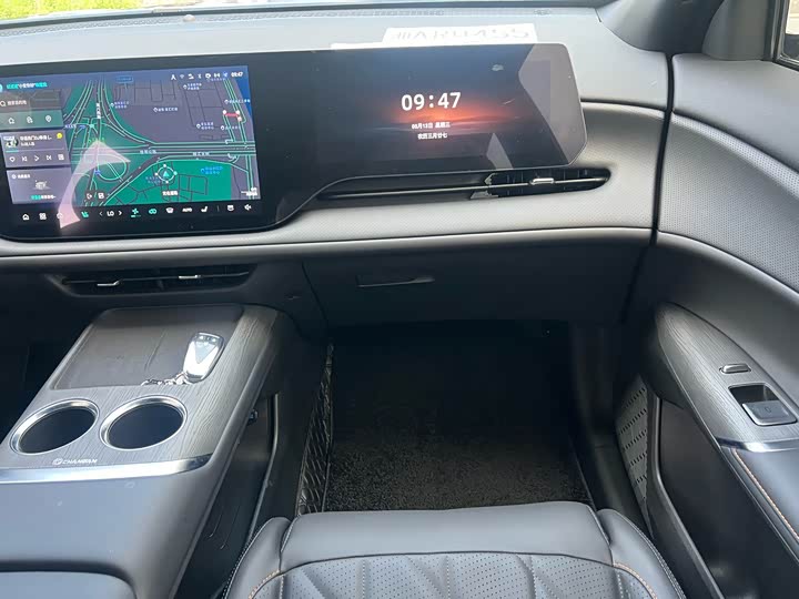 Changan CS75 PLUS 2025 1.5 T — фото 18