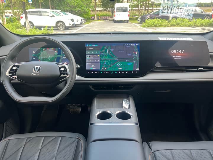 Changan CS75 PLUS 2025 1.5 T — фото 17