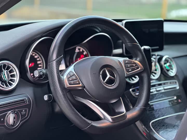 Mercedes-Benz C-Class 2017 C 200 — фото 9