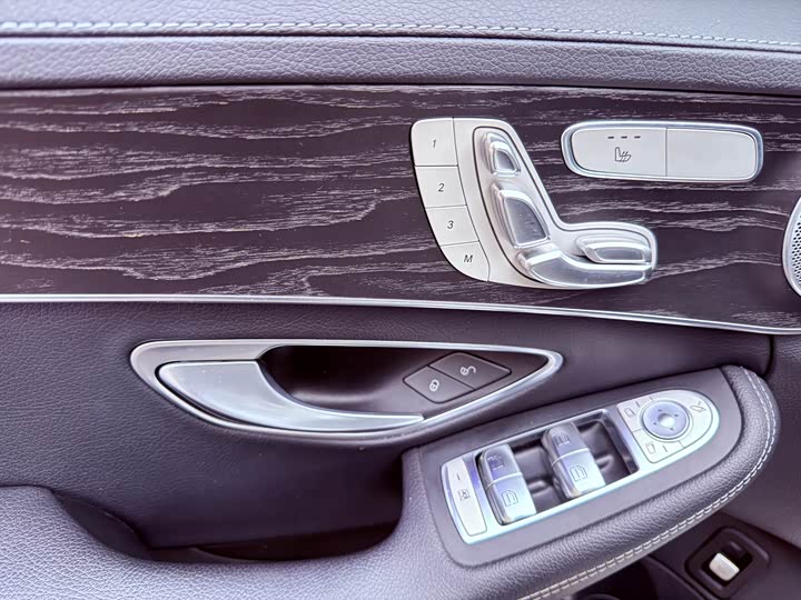 Mercedes-Benz C-Class 2021 C 260 L — фото 7