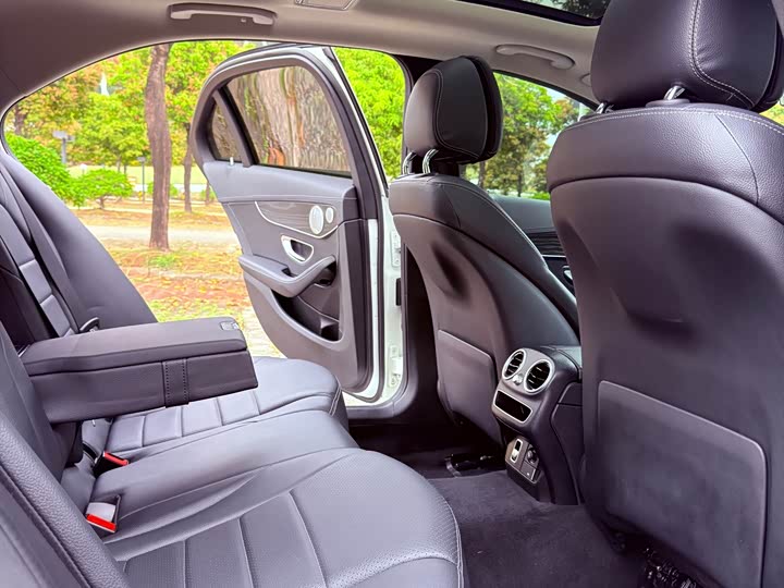 Mercedes-Benz C-Class 2021 C 260 L — фото 25