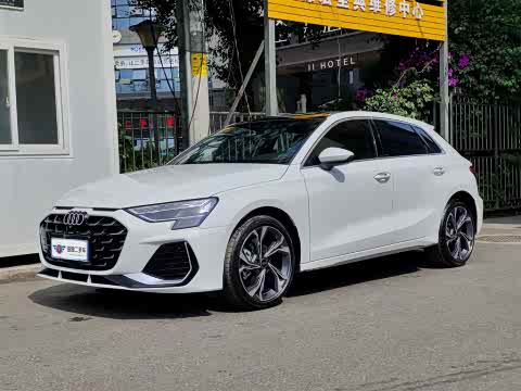 Audi A3 2025 Sportback 35 TFSI — фото 12