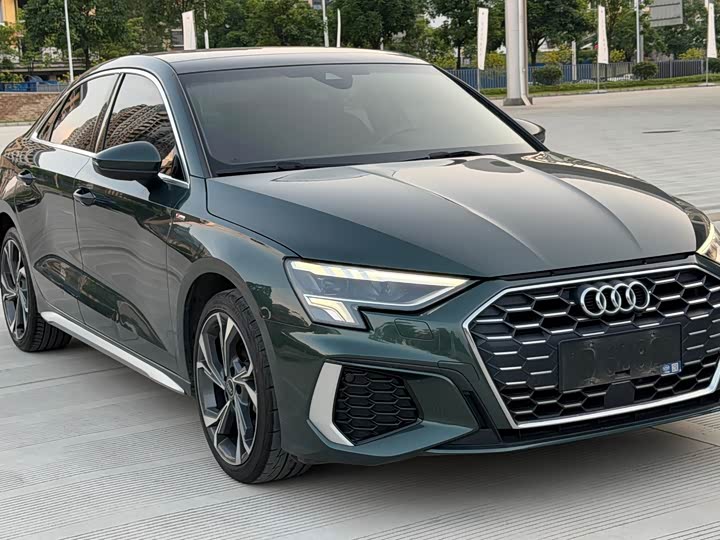 Audi A3 2022 A 3 L Limousine 35 TFSI Sport — фото 3