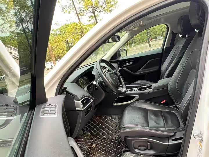 Jaguar F-PACE 2016 2.0 T 2 WDR-Sport — фото 7