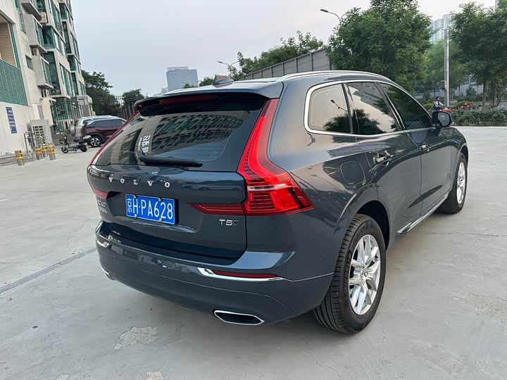 Volvo XC60 2021 T 5 4 WD — фото 13
