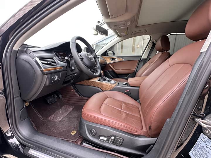 Audi A6L 30 35 TFSI спорт — фото 4
