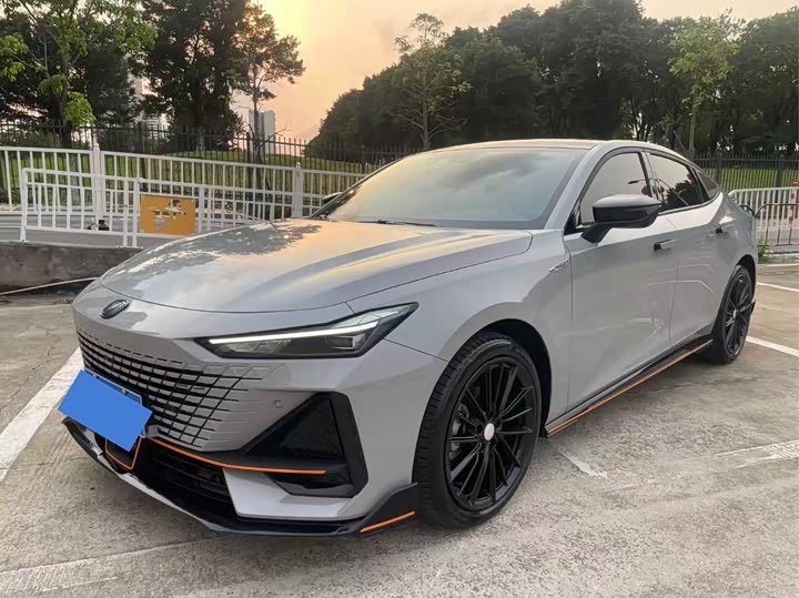 Changan UNI-V 2024 1.5 T Sport