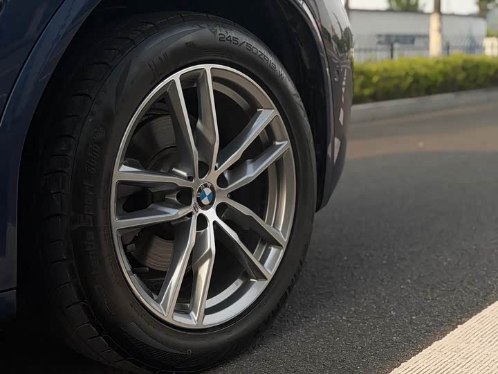 BMW X3 2018 x Drive 30i Leading M V — фото 6