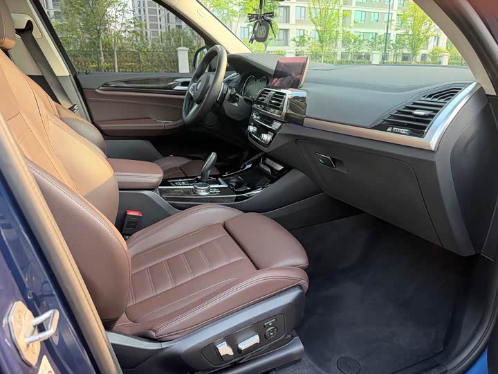 BMW X3 2018 x Drive 30i Leading M V — фото 8