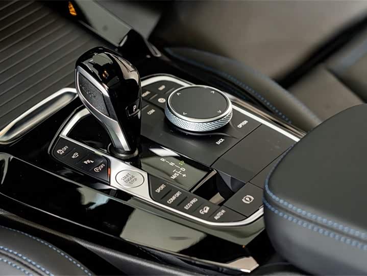 BMW X3 M40i 2022 M 40i — фото 14