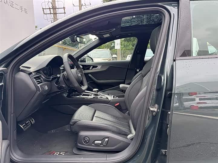 Audi A4L 2024 40 TFSI quattro RS — фото 10