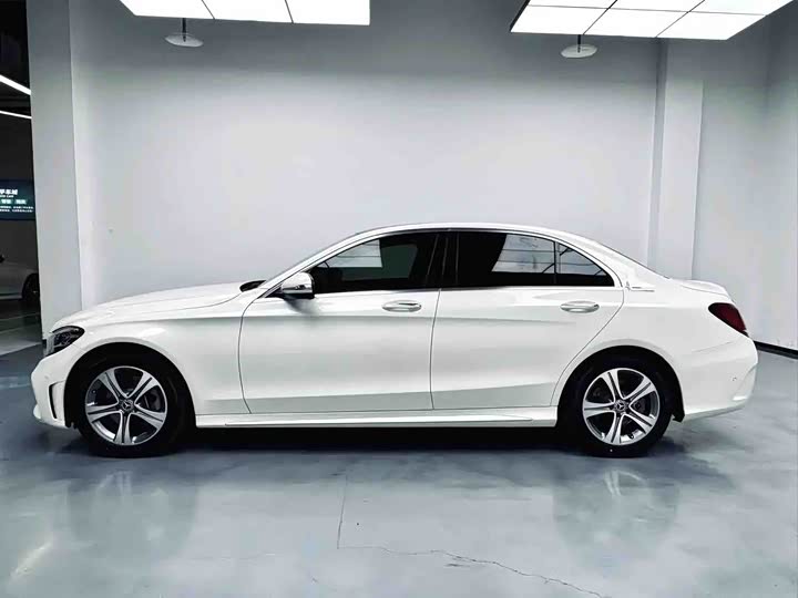 Mercedes-Benz C-Class C 260 L спорт — фото 3