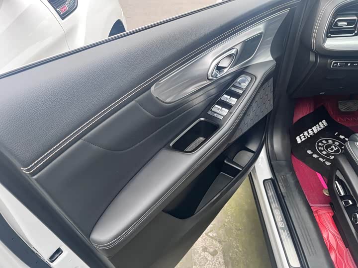 Trumpchi GS8 2022 2.0 TGDI 4 WD （ ） — фото 6