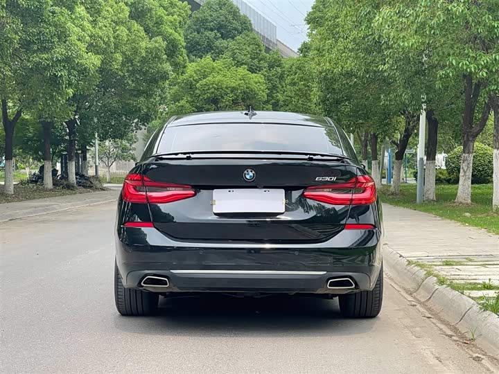 BMW 6-Series GT 2022 630i — фото 8