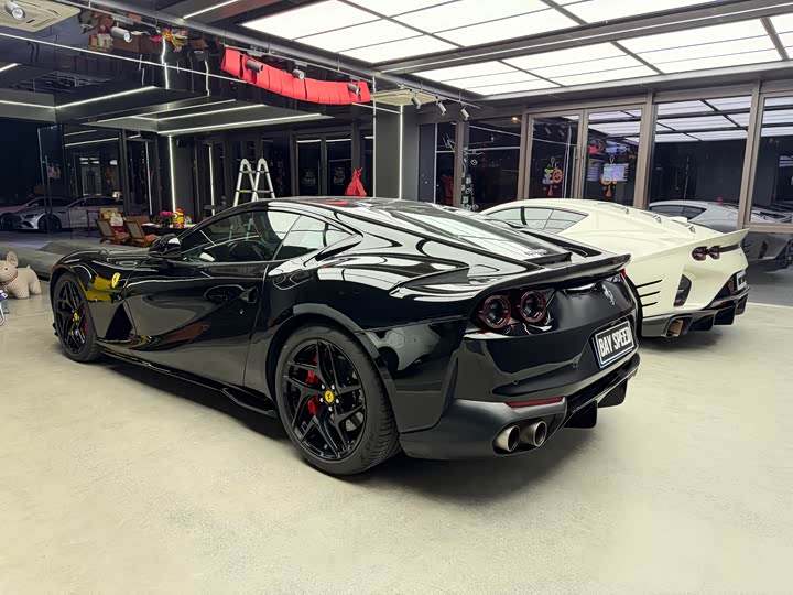 Ferrari 812 2017 6.5 L Superfast — фото 3