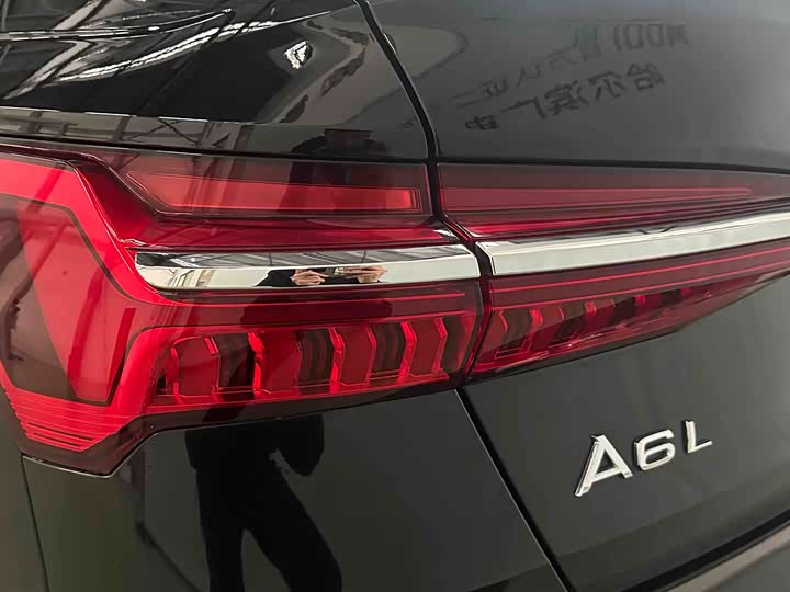 Audi A6L 2020 40 TFSI — фото 4