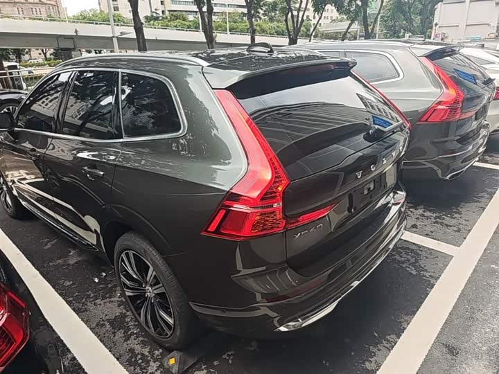 Volvo XC60 Hybrid 2022 T 8 PHEV 4 WD — фото 5