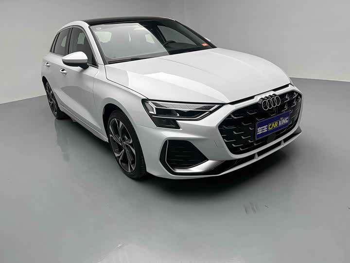 Audi A3 2025 Sportback 35 TFSI — фото 2