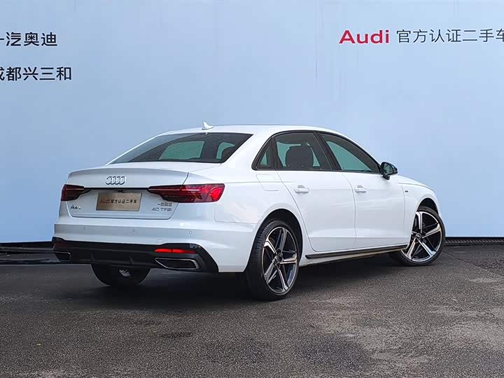 Audi A4L 2024 40 TFSI — фото 4
