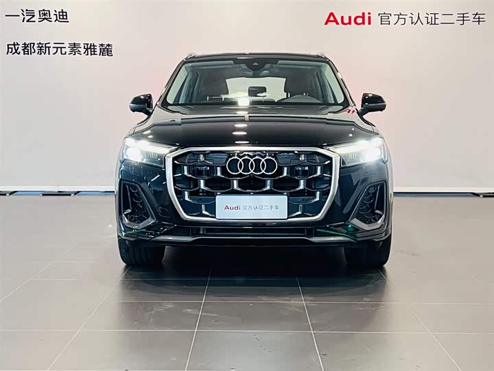 Audi Q7 2024 45 TFSI quattro S line Sport — фото 2