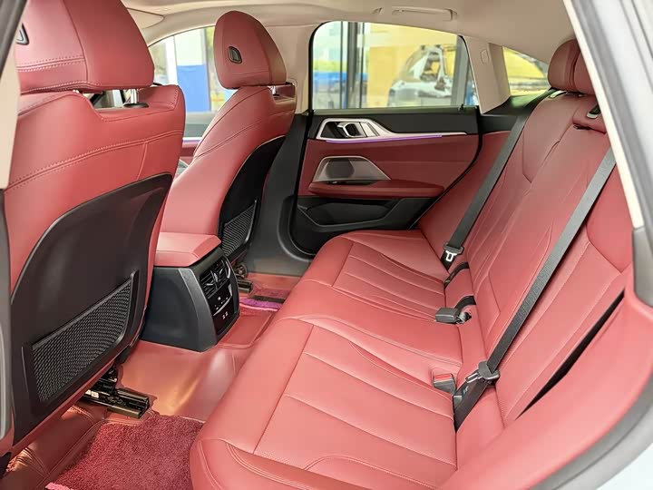 BMW 4-Series 2022 425i Gran Coupe M — фото 9