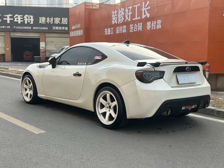 Subaru BRZ 2020 2.0 L MTtype-RS — фото 7