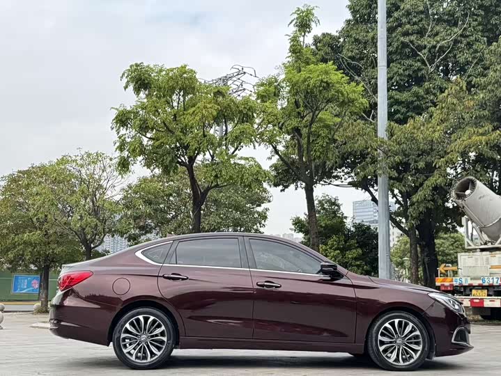 Trumpchi GA6 2016 235 T DCT — фото 8