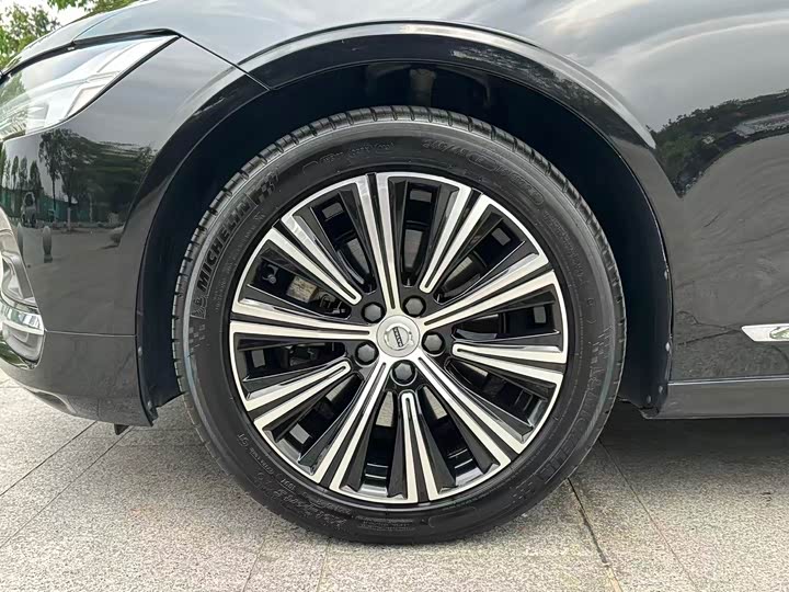 Volvo S90 2021 B 5 — фото 15