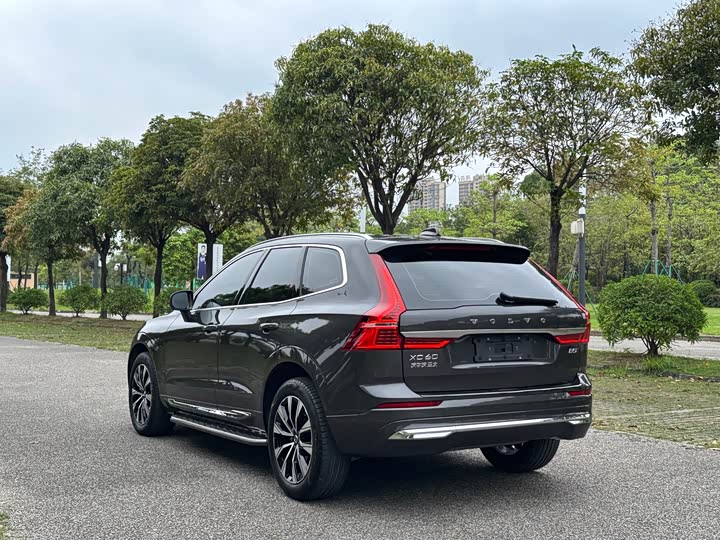 Volvo XC60 2024 B 5 4 WD — фото 11