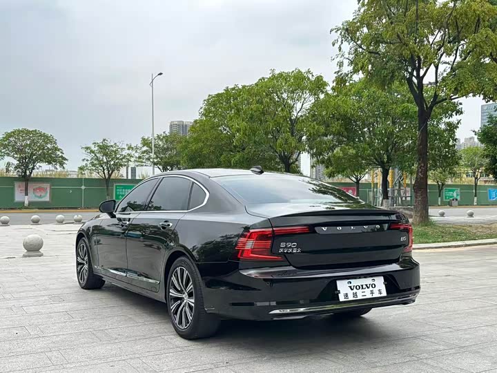 Volvo S90 2021 B 5 — фото 14