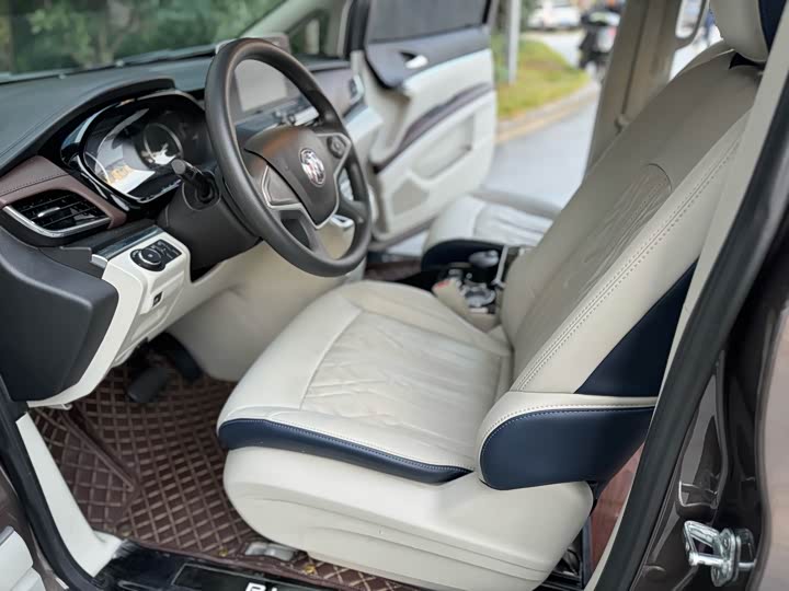 Buick GL8 2020 652 T Comfort — фото 4