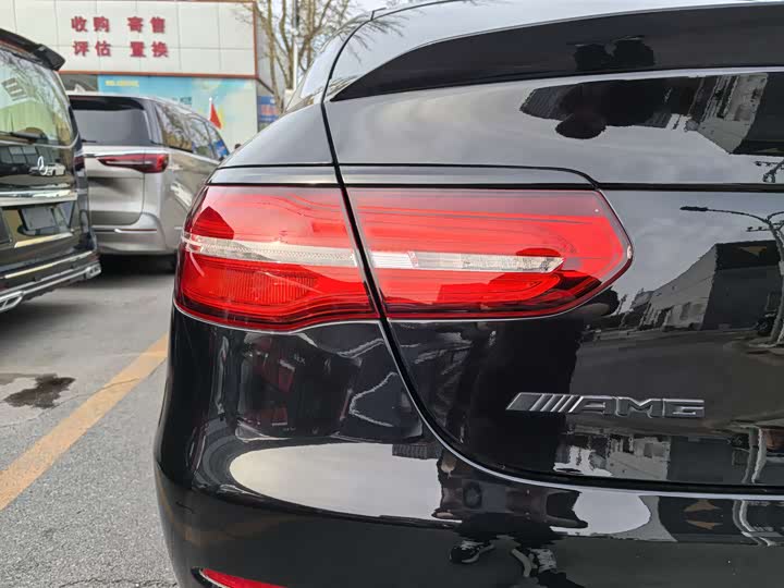 Mercedes-Benz GLC 2017 AMG GLC 43 4 MATIC SUV — фото 8