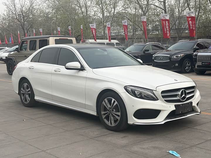 Mercedes-Benz C-Class 2018 C 200 L — фото 2