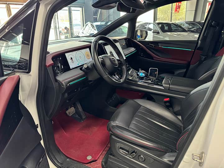 Trumpchi M8 2023 400 T — фото 4