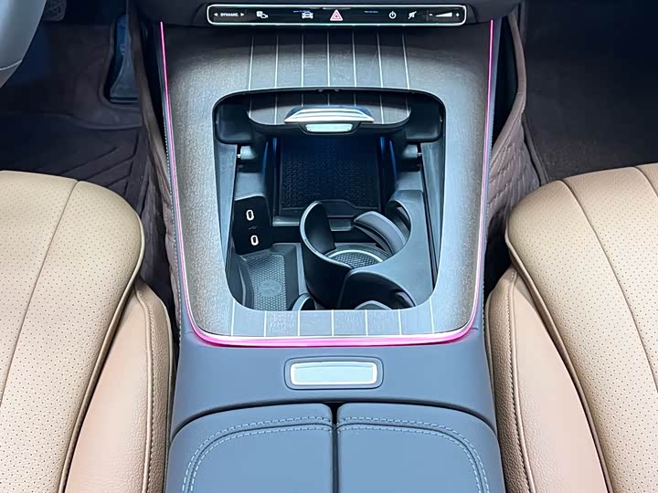 Mercedes-Benz E-Class 2024 E 300 L Luxury — фото 20