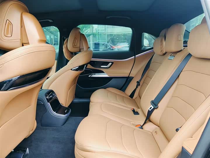 Mercedes-Benz E-Class E 260 L спорт — фото 14