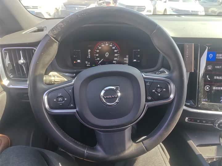 Volvo S60 2020 T 4 — фото 11