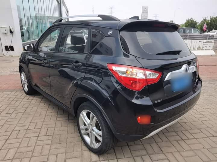 Changan CS35 2015 1.6 L MTLuxury V — фото 5