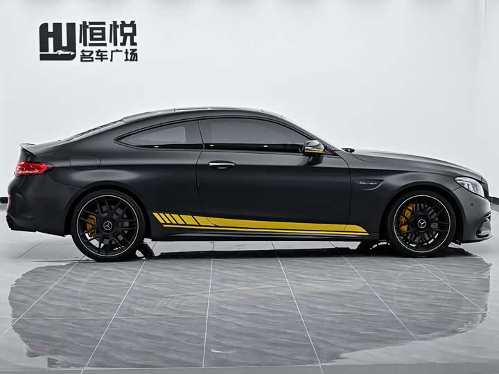 Mercedes-Benz C-Class 2021 AMG C 63 — фото 7
