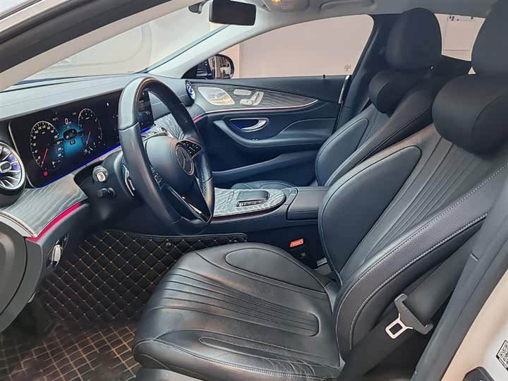Mercedes-Benz CLS 2023 CLS 300 — фото 9