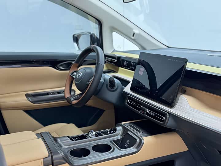 Trumpchi E 8 PHEV 2024 150km MAX — фото 16