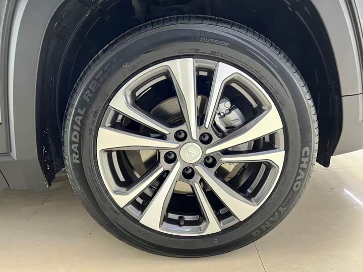 Changan CS35 PLUS 2023 1.4 T DCTLuxury — фото 21