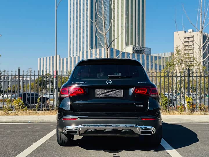 Mercedes-Benz GLC 2022 GLC 260 L 4 MATIC Luxury — фото 8