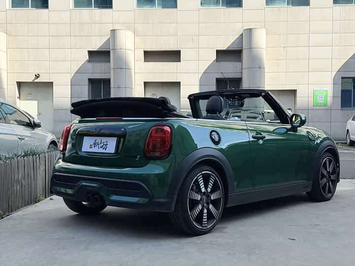 MINI Cabrio — фото 5
