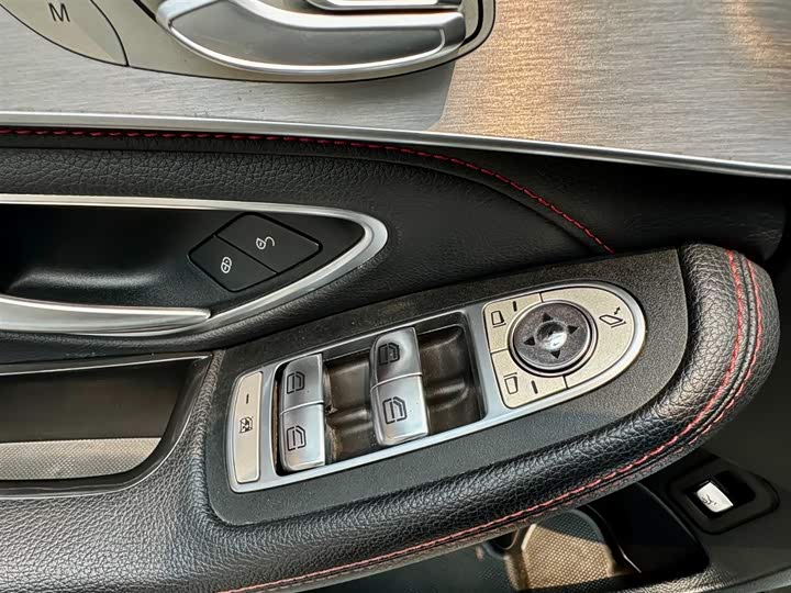 Mercedes-Benz C-Class 2019 AMG C 43 4 MATIC — фото 19