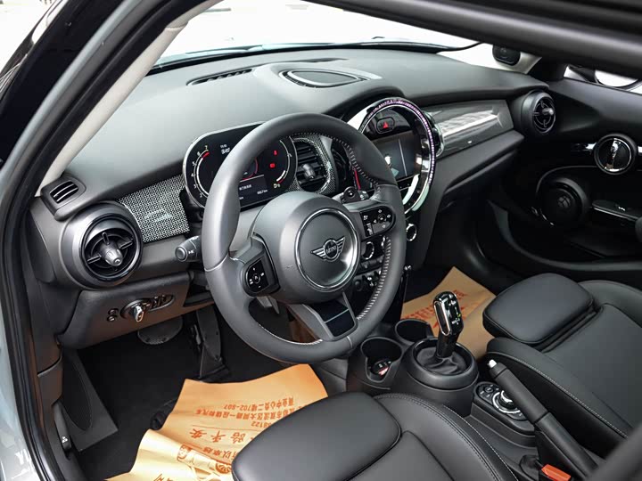 MINI Hatch — фото 14