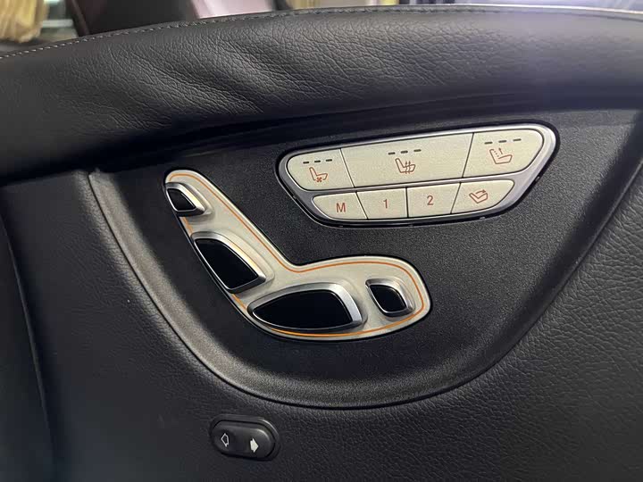 Mercedes-Benz V-Class 2017 V 260 L — фото 16