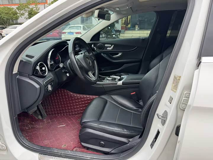 Mercedes-Benz C-Class 2018 C 200 L 4 MATIC — фото 4