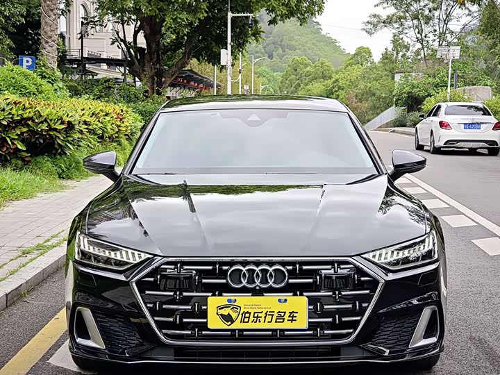 Audi A7L 2024 45 TFSI Luxury — фото 3